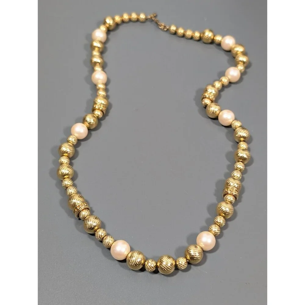Vintage Monet‎ Gold Tone Ribbed Bead Faux Pearl Necklace Classic MCM 20 in
